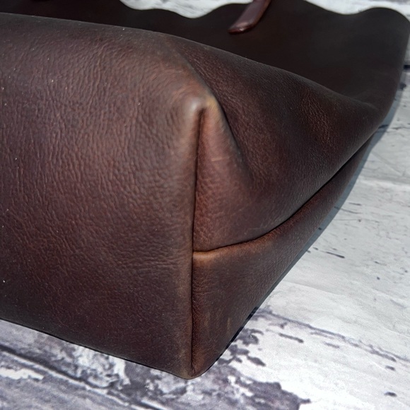 Holy Cow Leather Goods - Full Grain Medium Leather ‘Jenny’ Tote - Brown - Picture 7 of 15